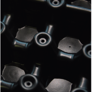 DiaDrain-40H-DeReT 40 mm magas, perforált és ütésálló drénlemez közelről